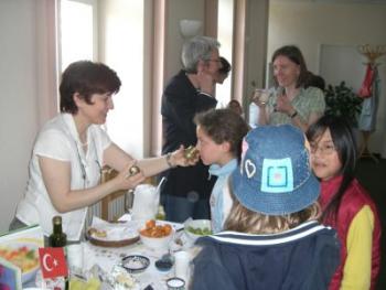 Guten Appetit!- Eine Reise durch die Esskulturen verschiedener Länder