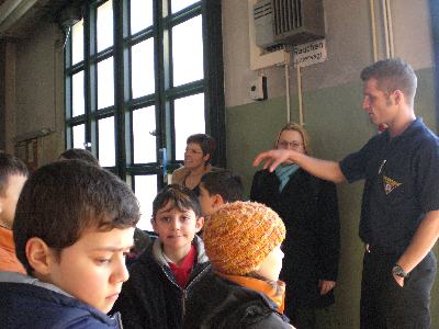 Unterrichtsgang zur Feuerwache 5