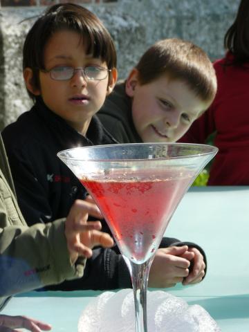 Gegenüber und Miteinander – Kunstprojekt der örtlichen Kirchen