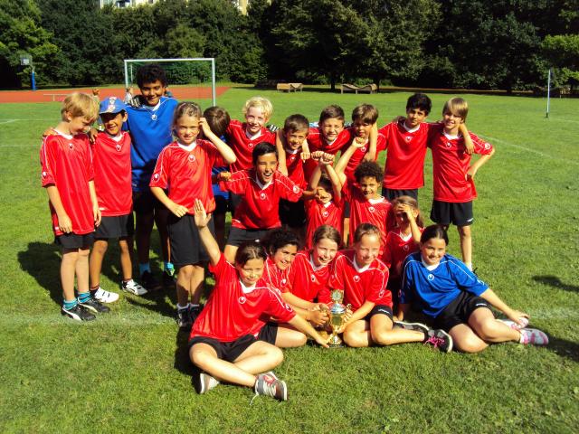 Ichokinder beim Tagesheim-Fußballcup 2012