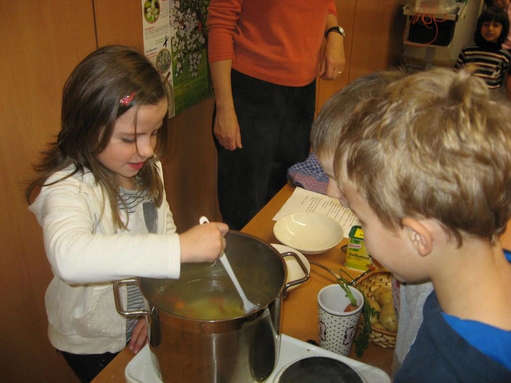 Wir kochen eine Steinsuppe