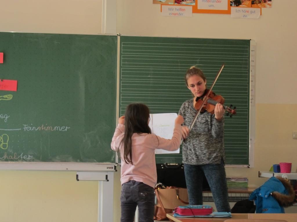 Kinderkrimifest in der Klasse 3a / TatArt – Ideen in Form gebracht