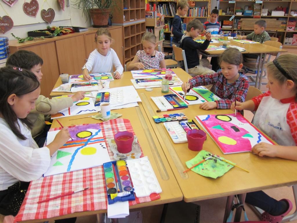 An die Pinsel – fertig – los! 1.Gestaltungstag im Schuljahr 2014/15