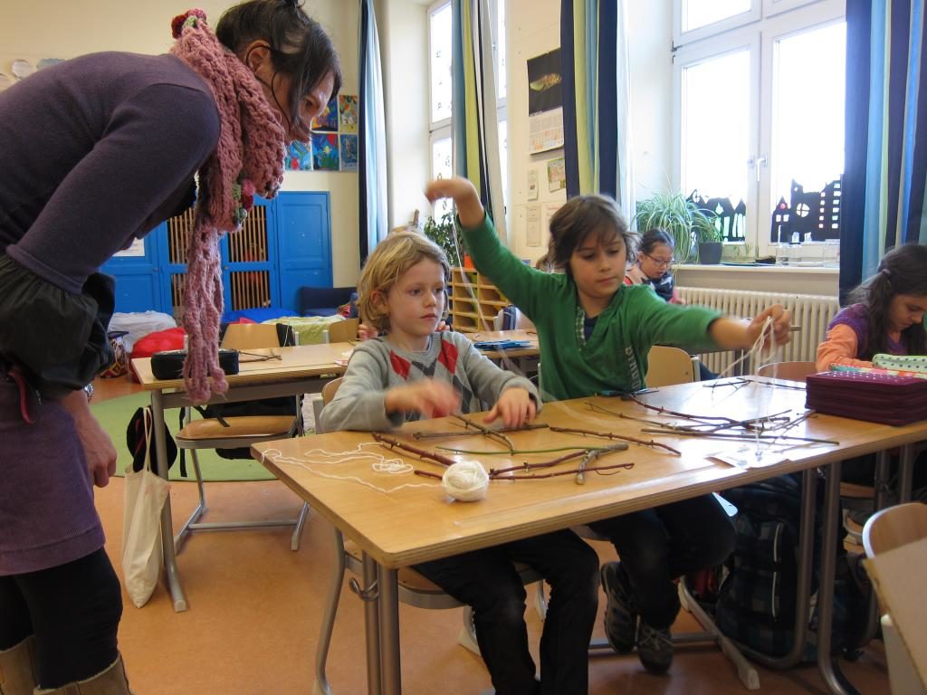 Im Bastelfieber mit dem Patenkind