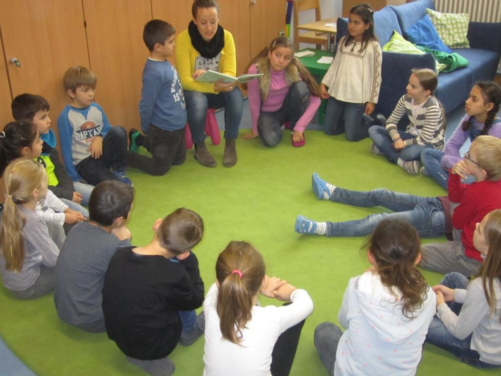 13. Bundesweiter Vorlesetag- von Walen im Garten bis zu raufenden Zebras