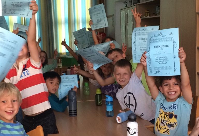 Buchstabenfest mit Lesenacht der Klasse 1bi