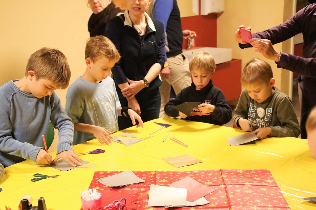 Vorweihnachtlicher Bastelabend im Tagesheim