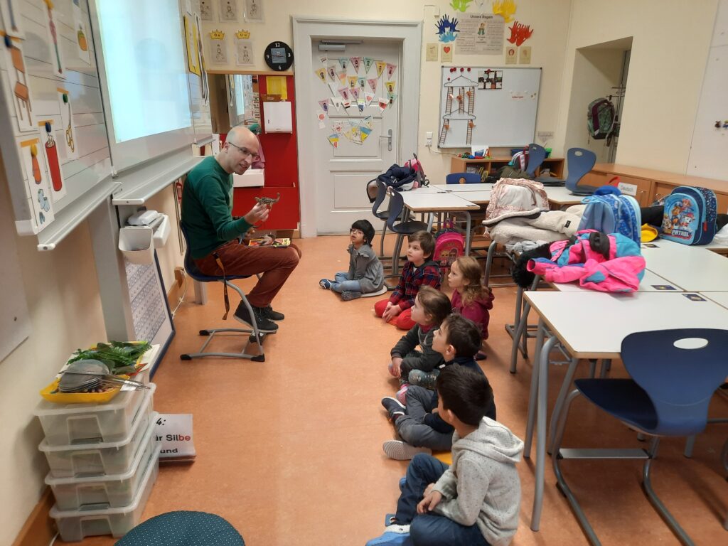 Dinostarke Lesung für die Kleinsten