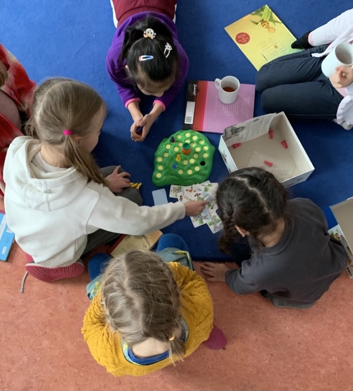 Adventsfrühstück in der Patenklasse