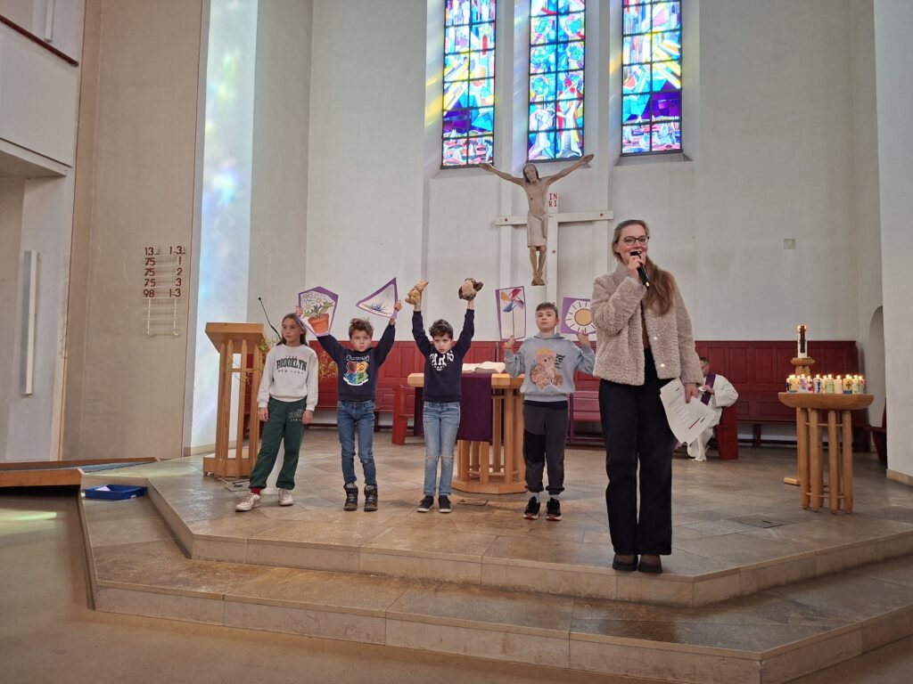 Osterfest mit Patentreffen und Gottesdienst