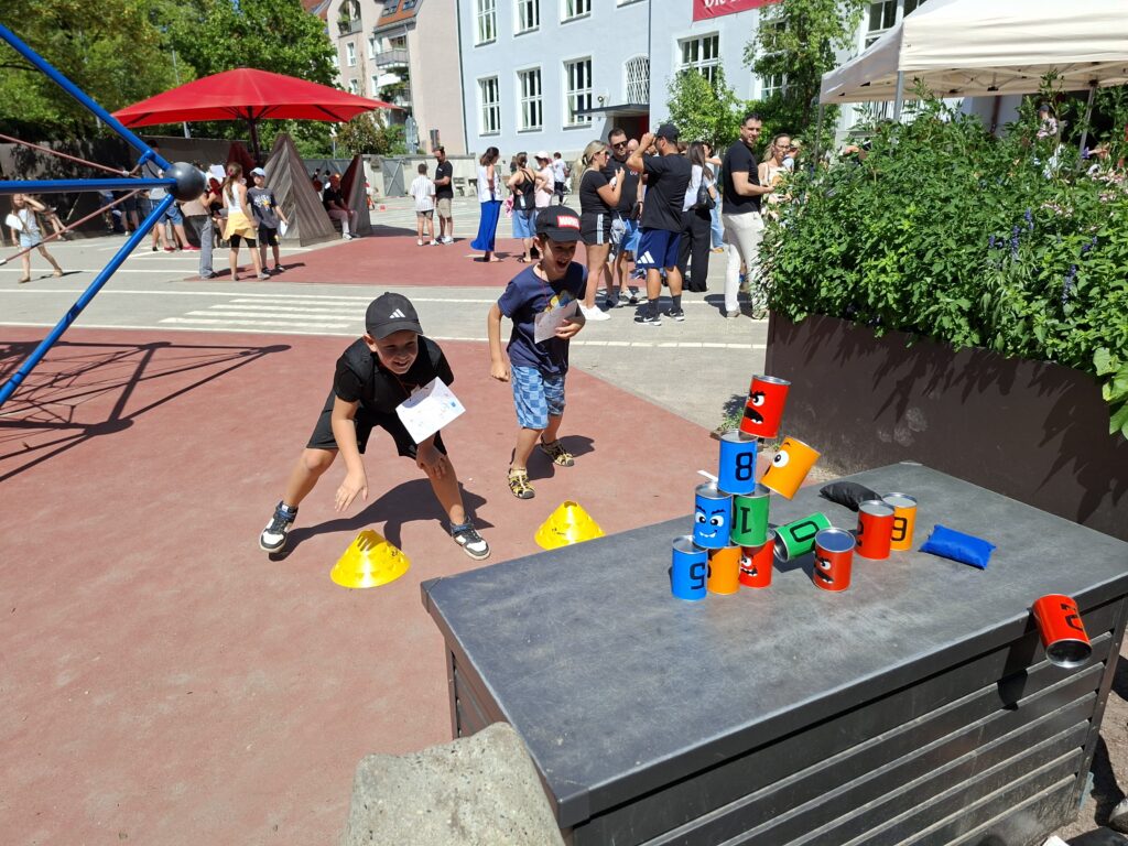 Fürs Sommerfest strahlt die Sonne